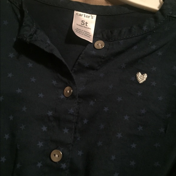Carter’s Top!! - Picture 2 of 2